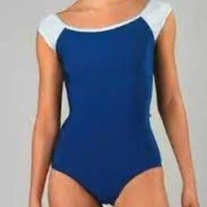 Black and Orchid Yumiko